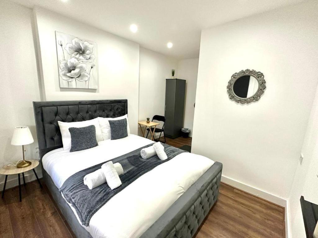 Hounslow Suites - Tw3 Ngoại thất bức ảnh